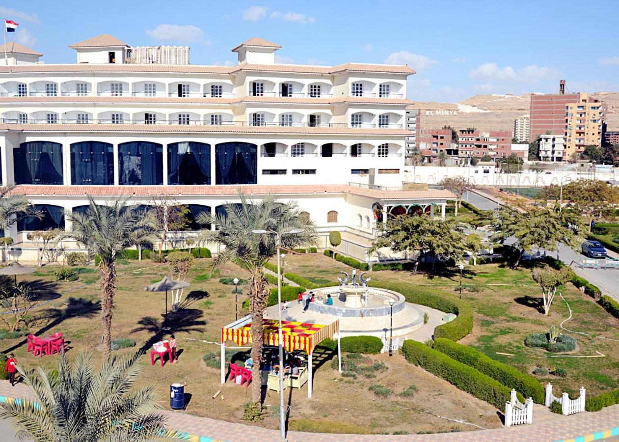 Minya Compound Of The Armed Forces Hotel Al Minya Exterior photo