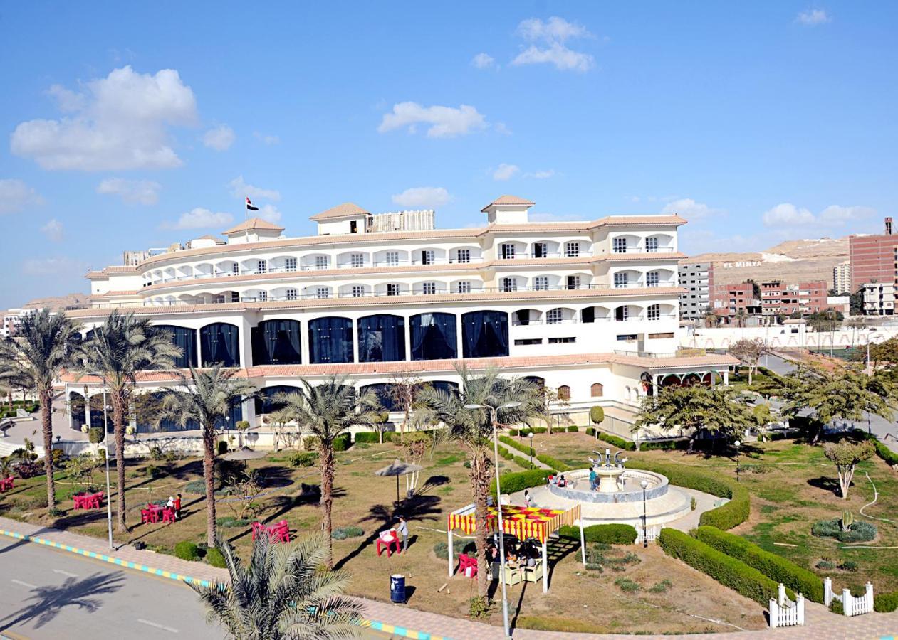 Minya Compound Of The Armed Forces Hotel Al Minya Exterior photo