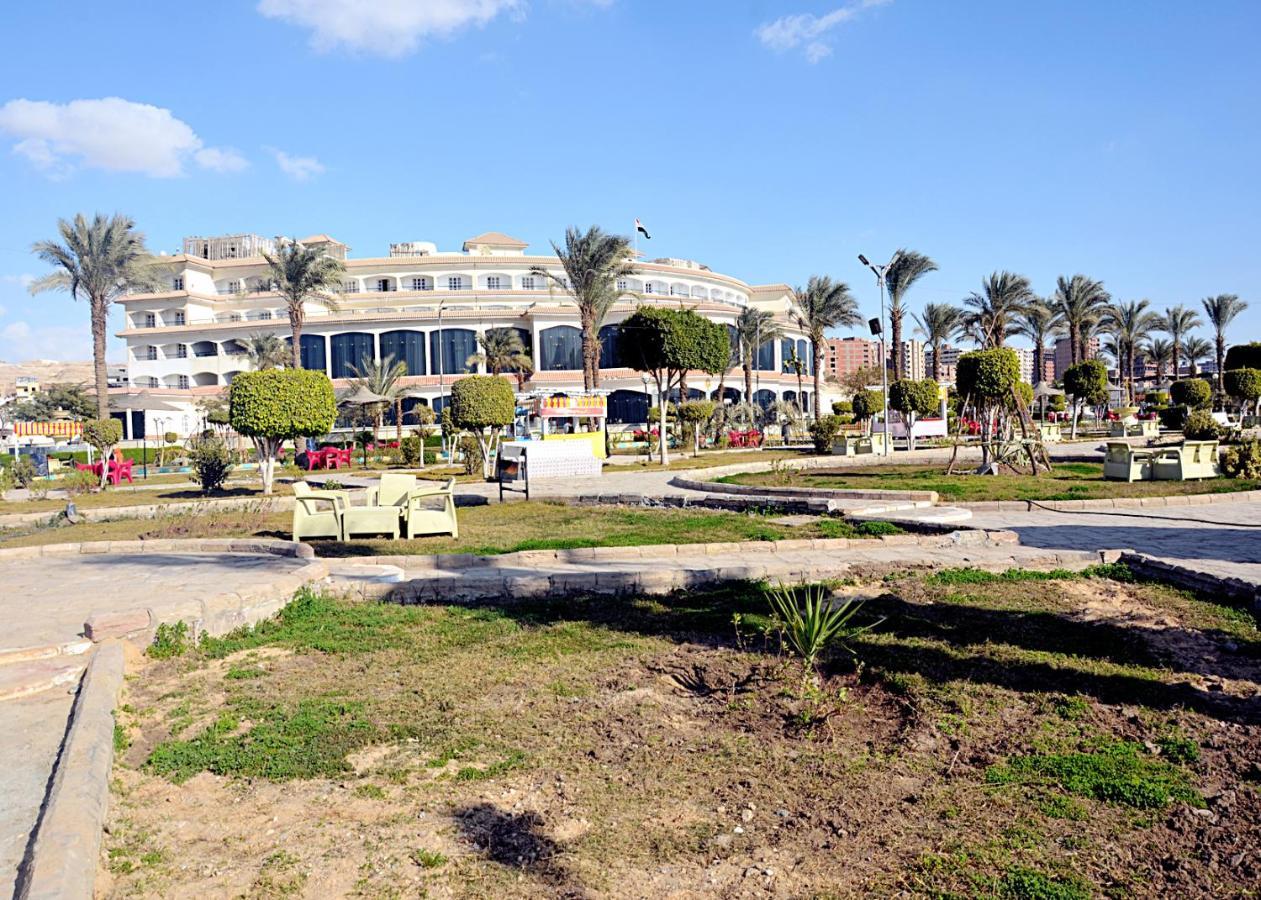 Minya Compound Of The Armed Forces Hotel Al Minya Exterior photo